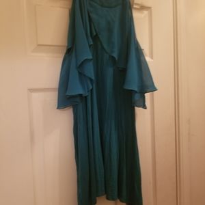 Cold shoulder tshirt